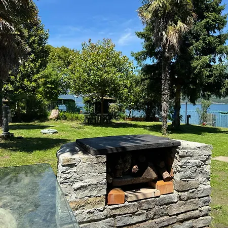 Al Piccolo Pontile - Casa de Férias Mandello del Lario